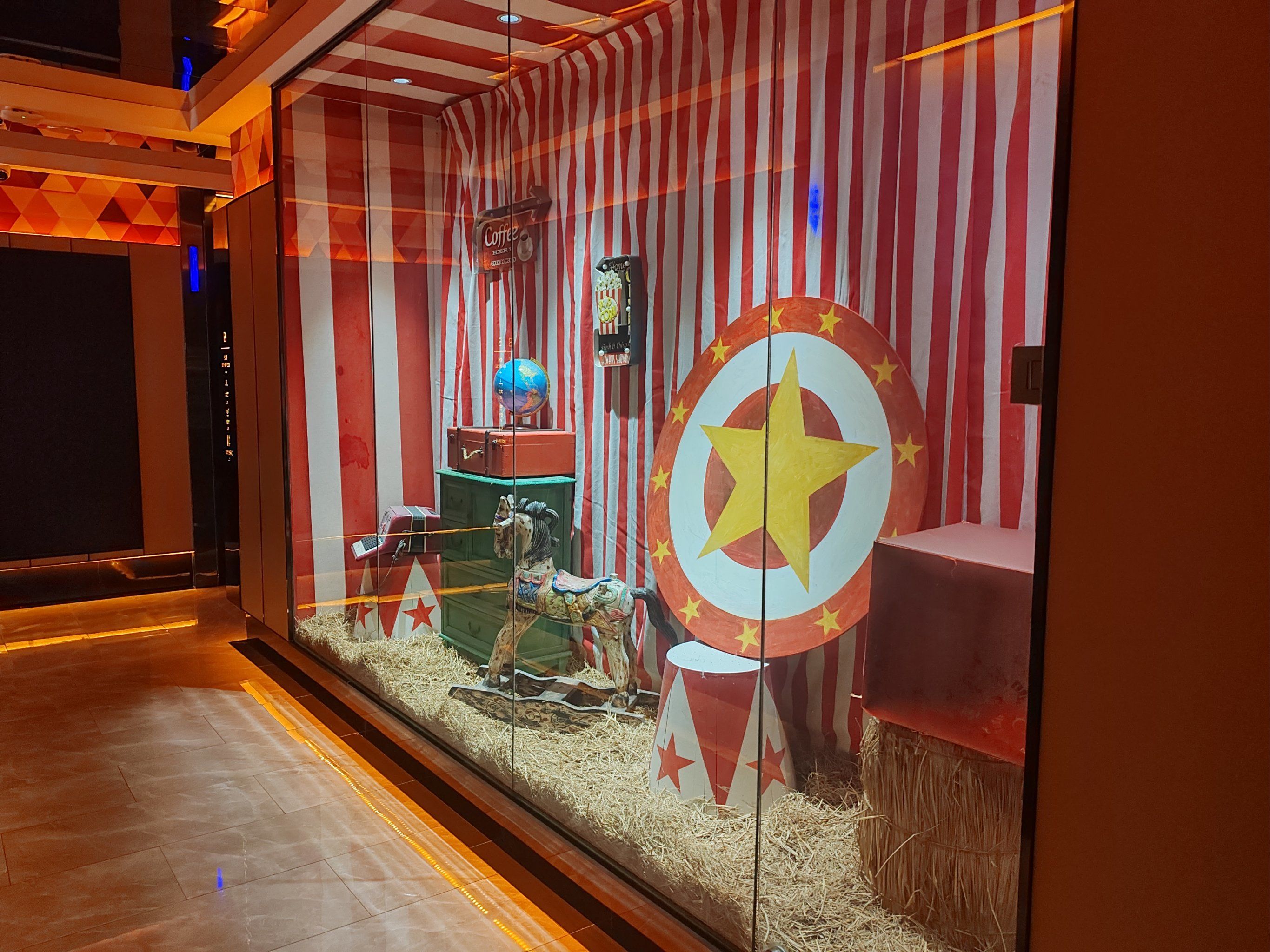 齐齐哈尔单人商务ktv优选场所-甘南县ktv预订